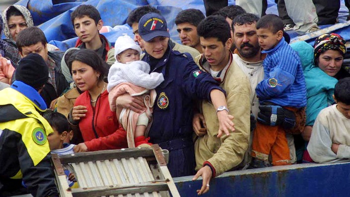 Viele Flüchtlinge wollen die Seekontrollen passieren.