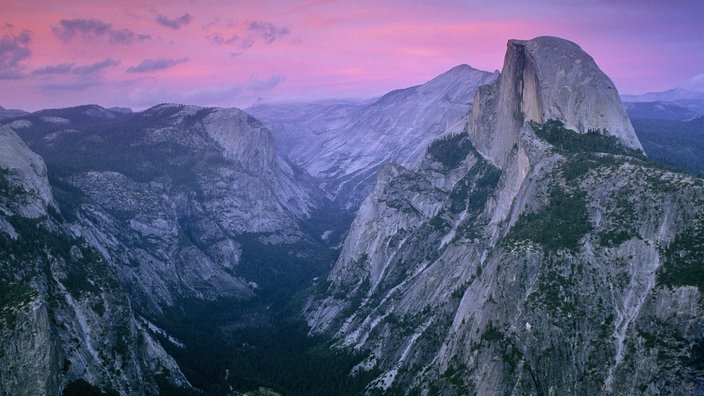 Blick auf den "Half Dome" im Yosemite-Nationalpark